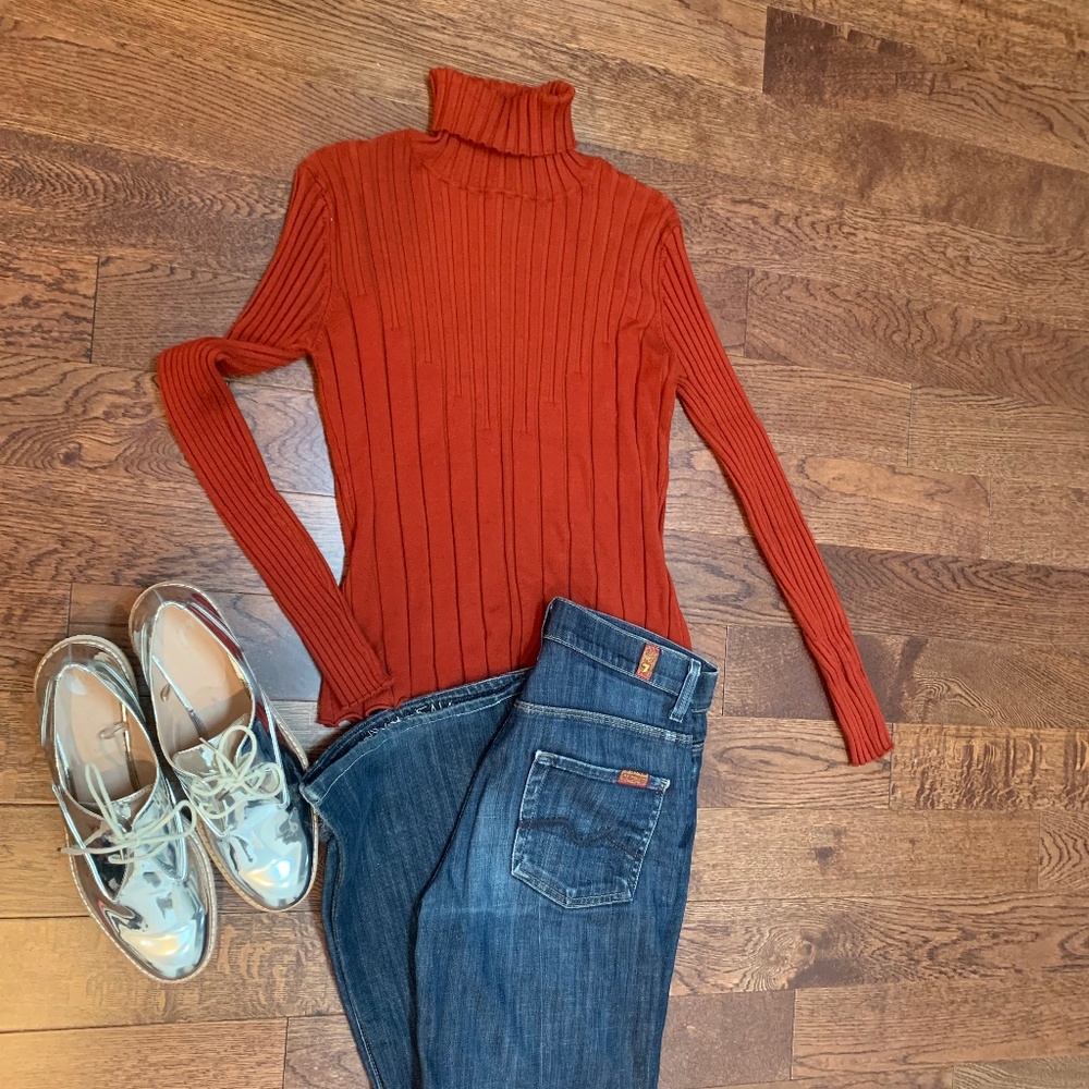 TERRA NOSTRA  top size medium